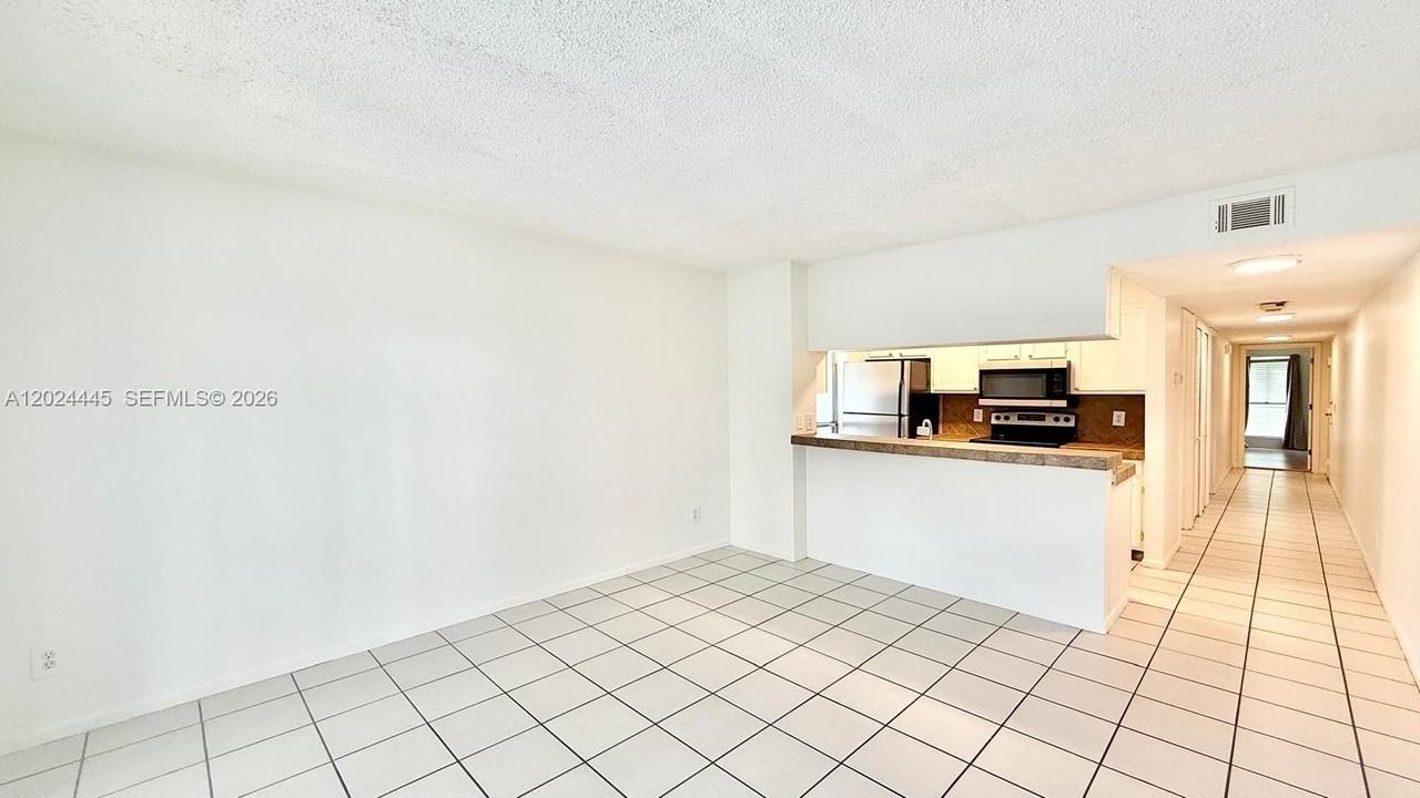 278 Cypress Point Dr #278 - Photo 2 of 15