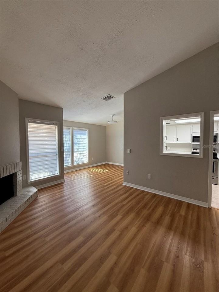 614 Saint Johns Ct #614 - Photo 5 of 15