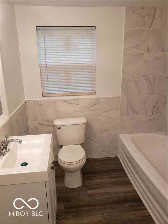 3233 Ralston Ave - Photo 6 of 8