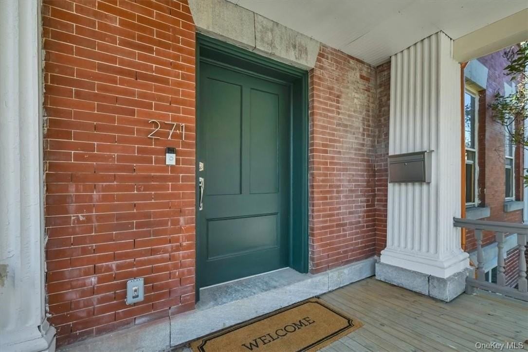 271 Liberty St #1 - Photo 4 of 25