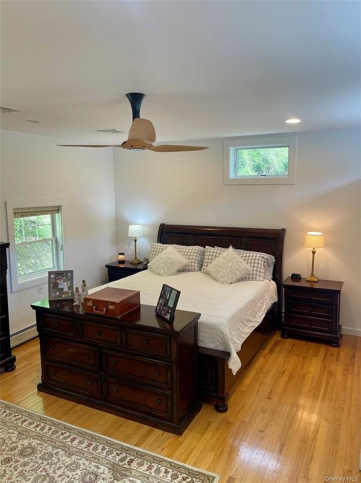 306 Piermont Ave - Photo 4 of 41