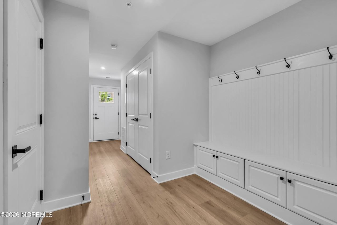 9 Foxwood Drive - Photo 4 of 29