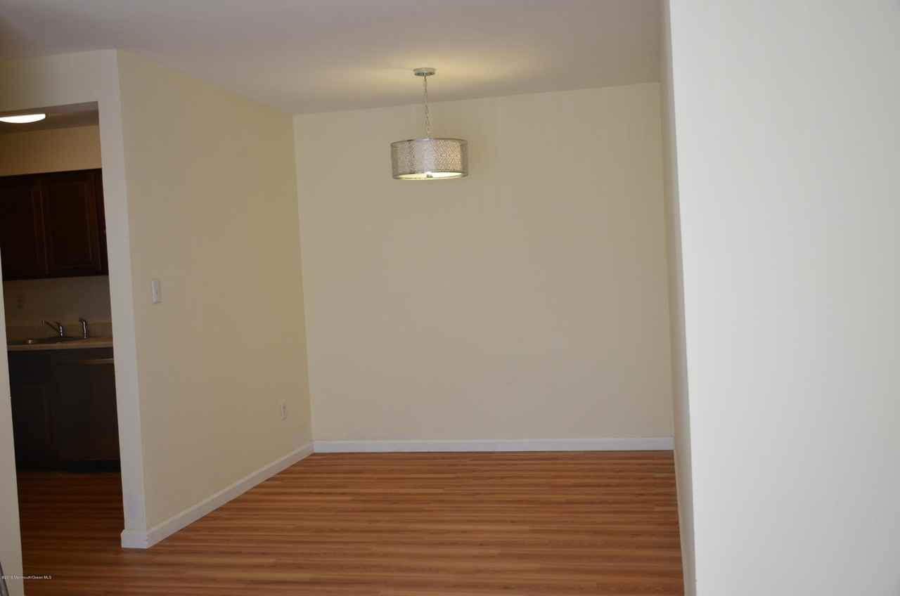 997 Tarragon Ct - Photo 6 of 15