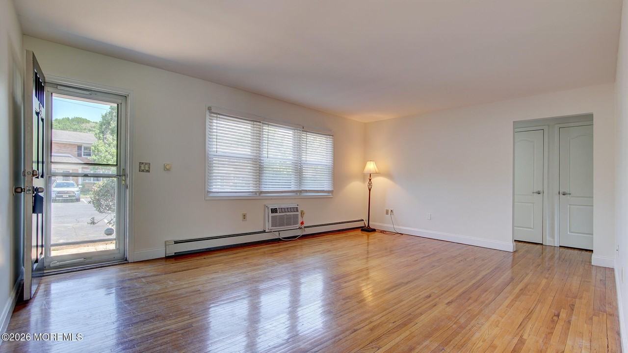 96 East Ave #93 - Photo 5 of 20