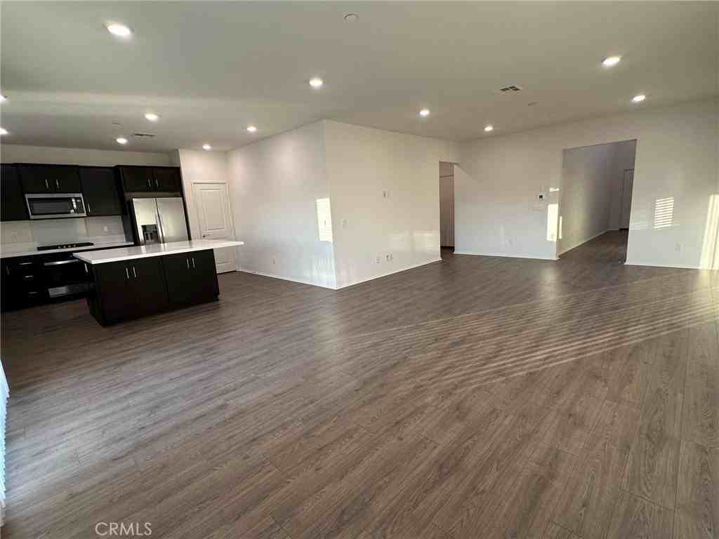 14173 Cielo St - Photo 5 of 31