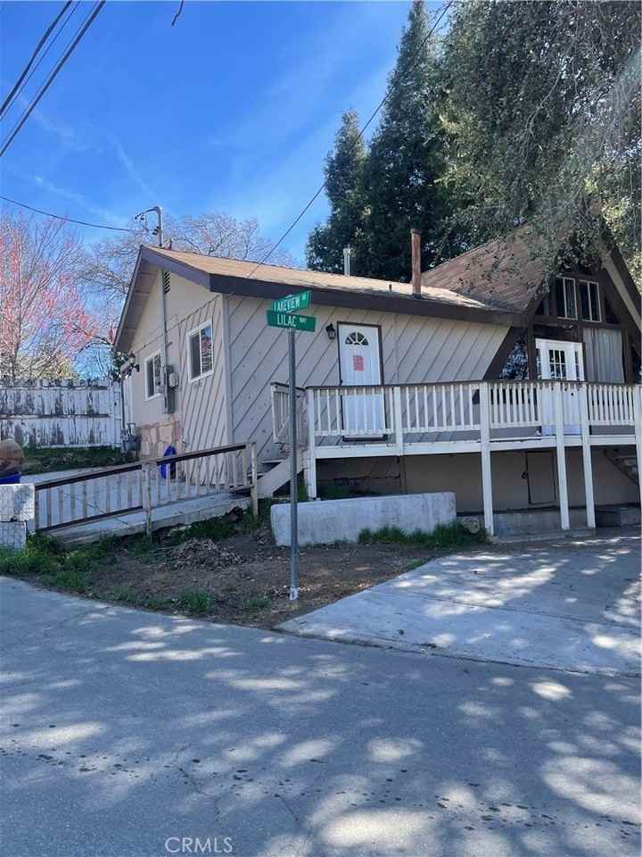 29392 Lakeview Dr - Photo 4 of 44
