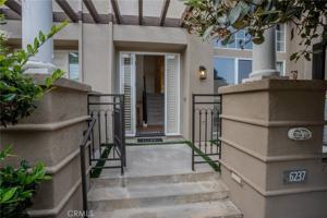 featured image of 6237 Surfcove Cir