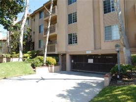 1616 S Barrington Ave #105 - Photo 1 of 1