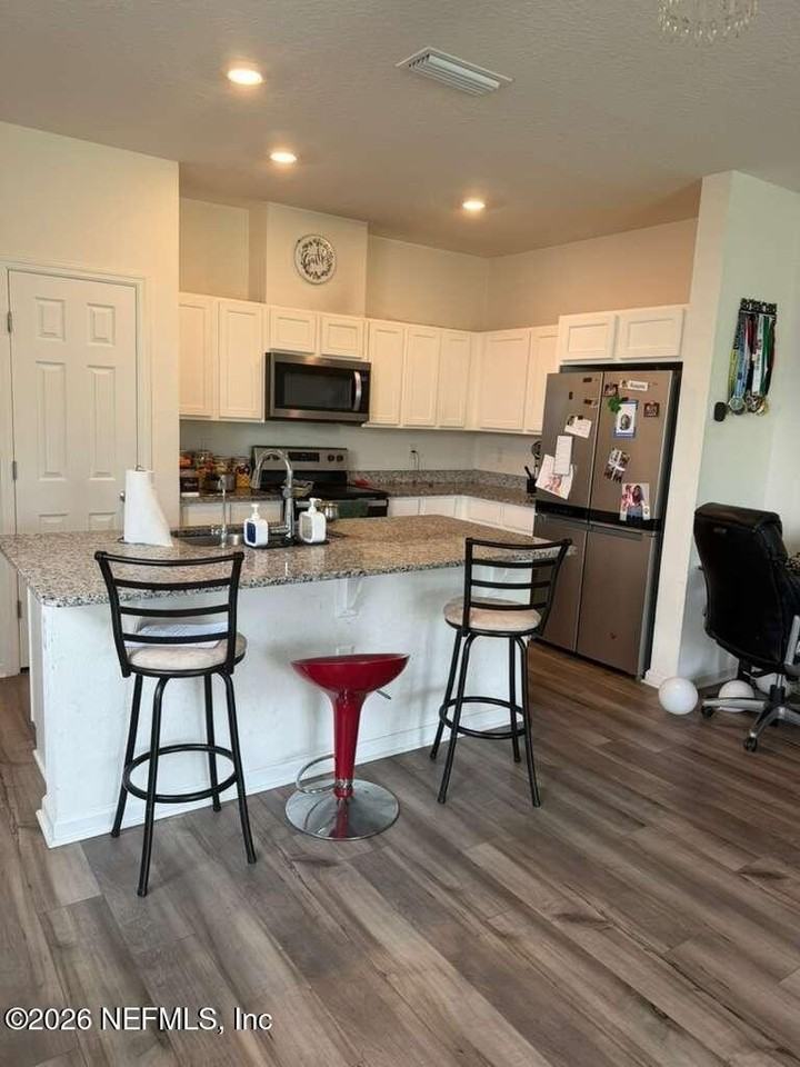11865 Junegrass Rd - Photo 4 of 34