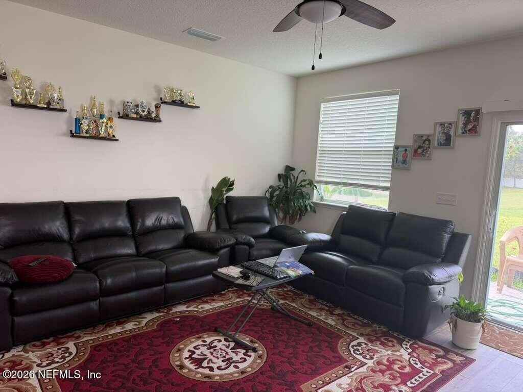 11865 Junegrass Rd - Photo 6 of 34