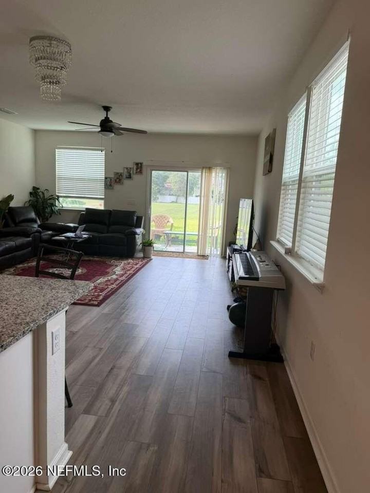 11865 Junegrass Rd - Photo 7 of 34
