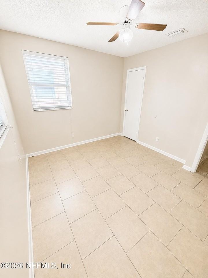 8067 Parental Cir - Photo 2 of 12