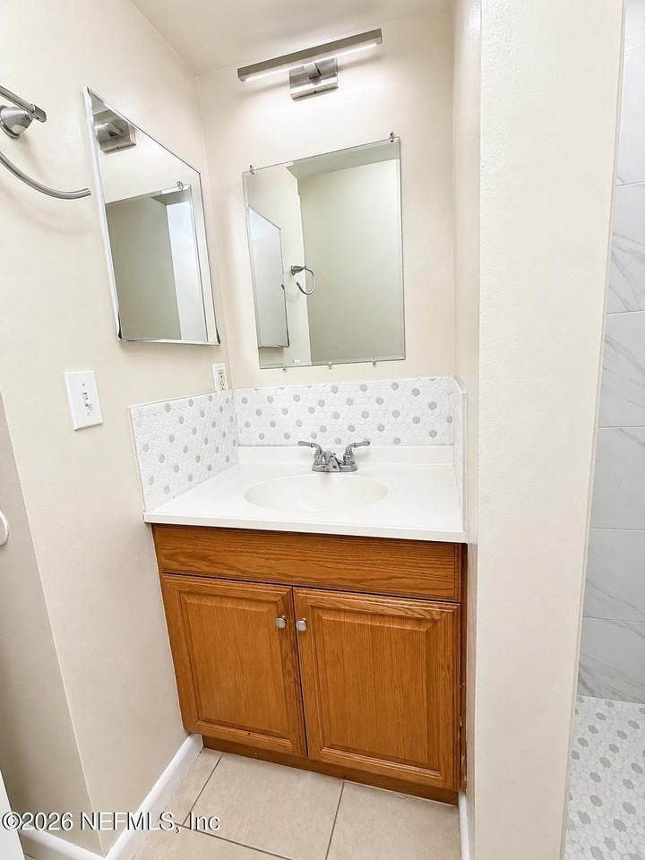 8067 Parental Cir - Photo 5 of 12