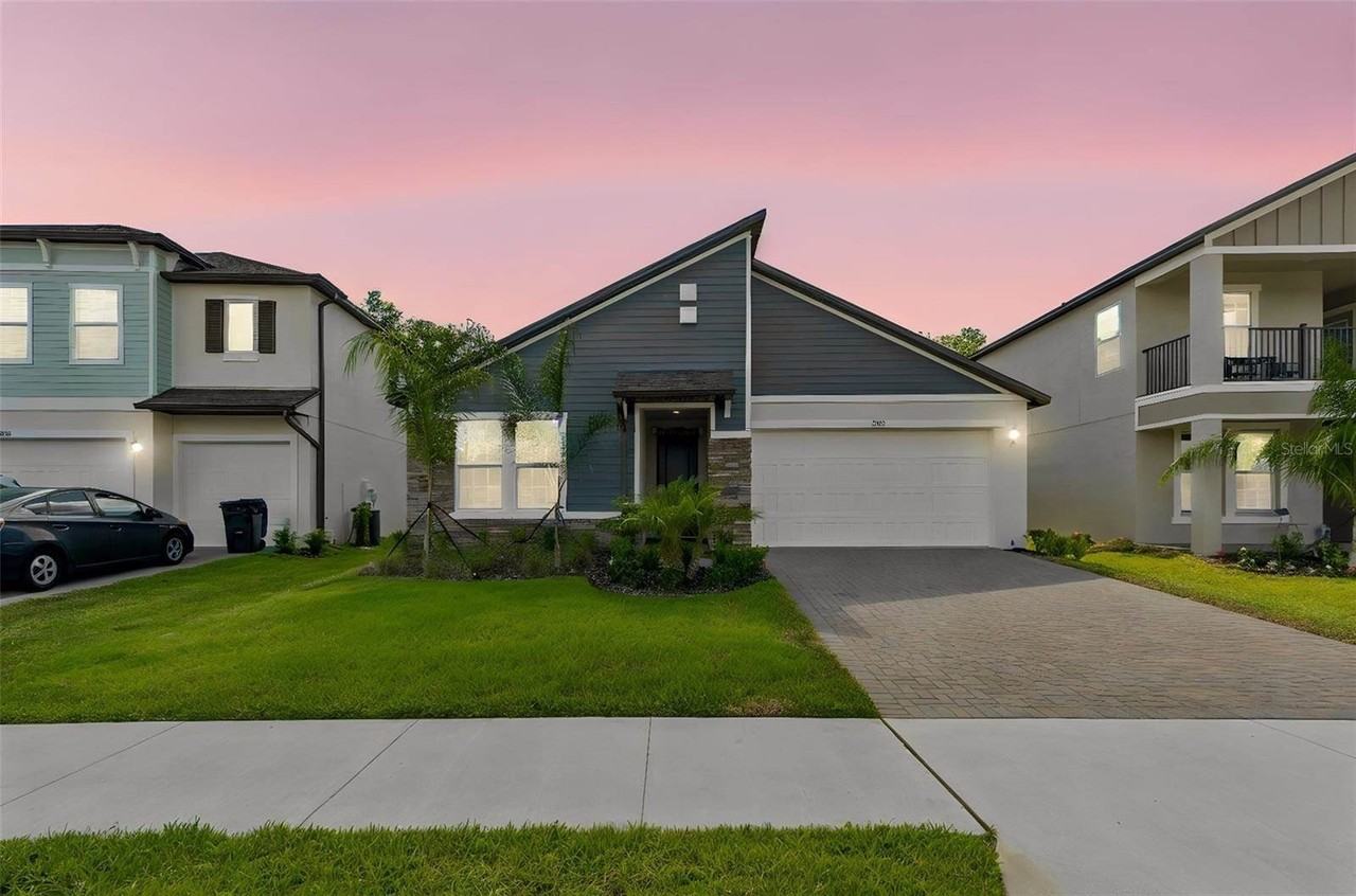 18542 Serene Lake Loop - Photo 2 of 50