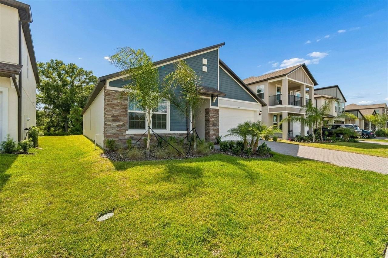 18542 Serene Lake Loop - Photo 3 of 50