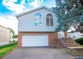 featured image of 6 Donor Ave