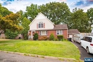 16 Broad Ave - Photo 1 of 1