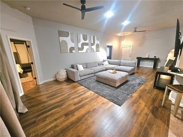 2616 Watergate Way - Photo 3 of 24