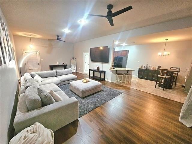 2616 Watergate Way - Photo 4 of 24