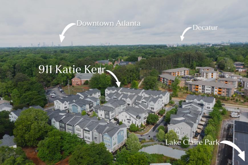 911 Katie Kerr Dr - Photo 5 of 10