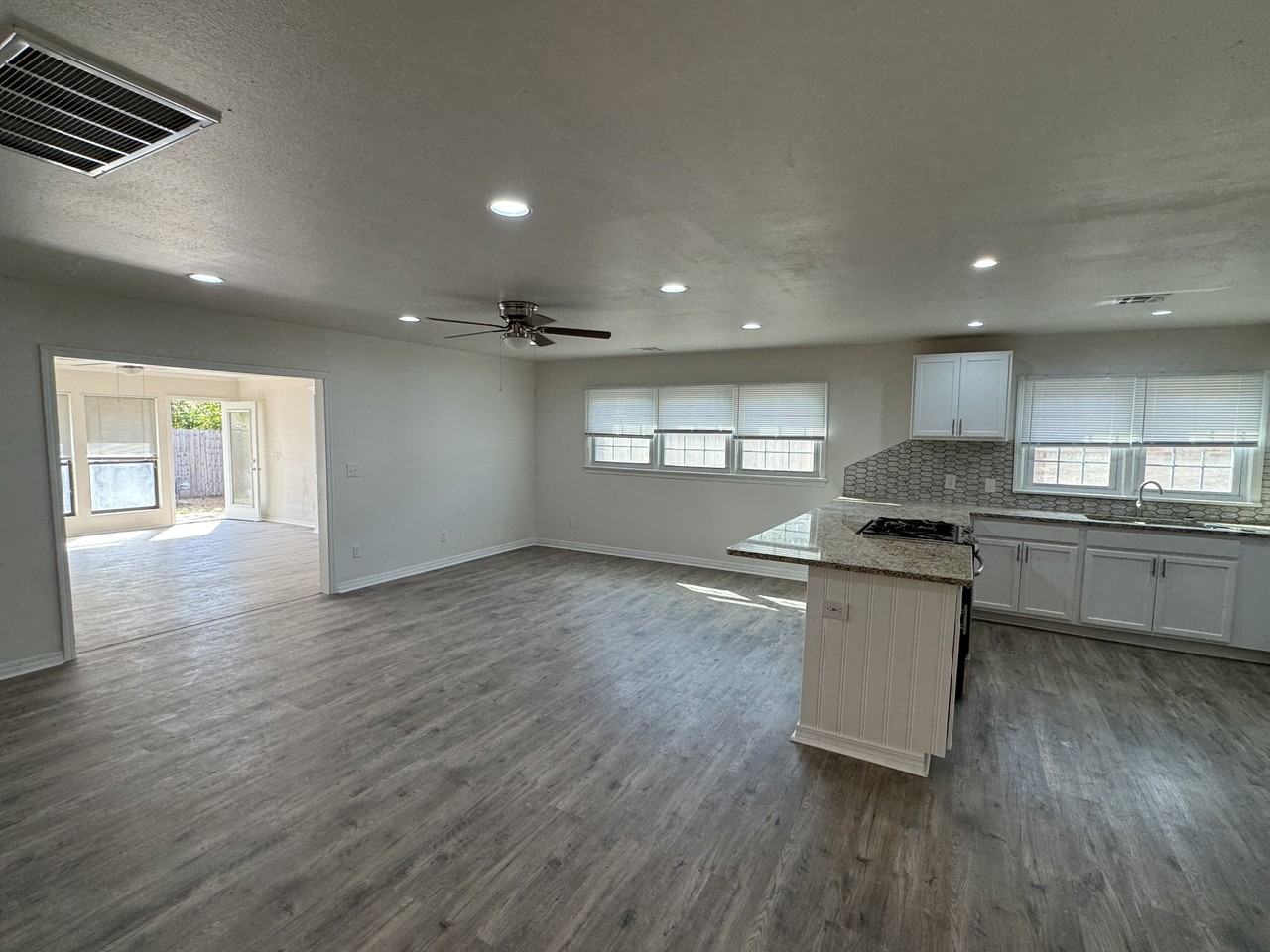 2608 Abbey Rd #1 - Photo 2 of 13