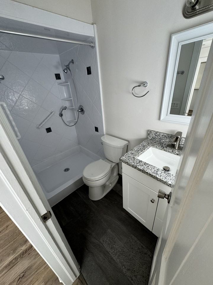 2608 Abbey Rd #1 - Photo 7 of 13