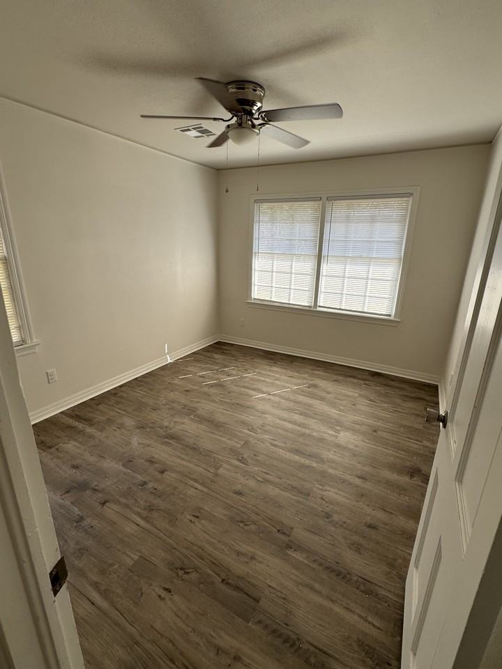 2608 Abbey Rd #1 - Photo 7 of 13