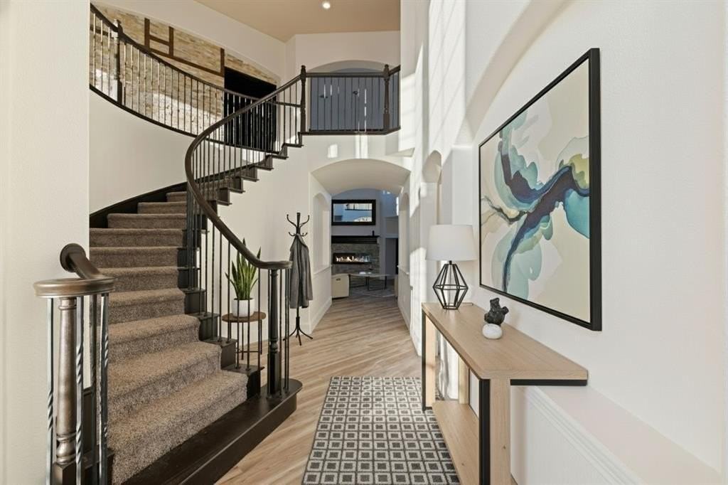 1920 Sandstone Dr - Photo 5 of 38