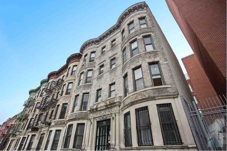 1477 Pacific St - Photo 6 of 6