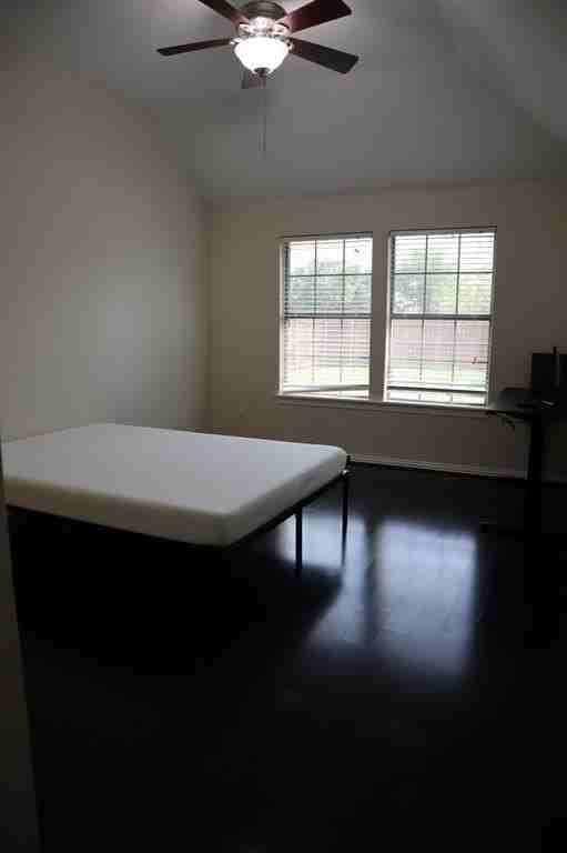 2616 Pennington Dr - Photo 3 of 9