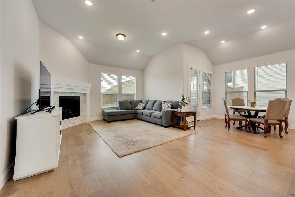 3314 Mattie Grey Ln - Photo 5 of 28