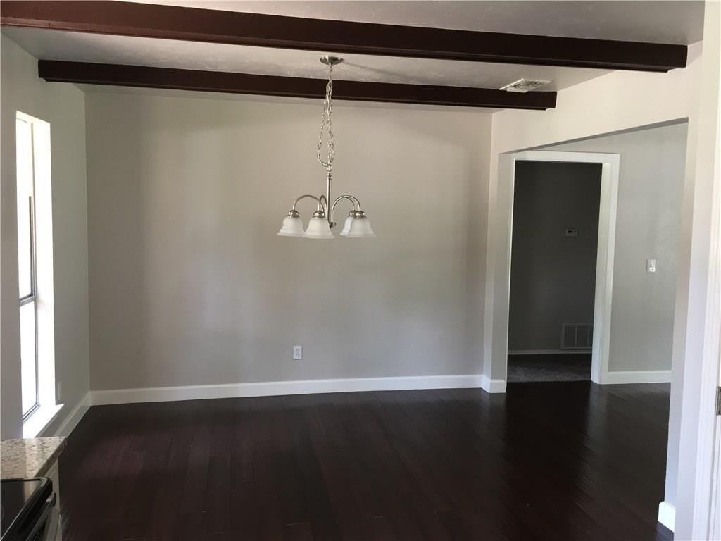 2521 Brennan Dr - Photo 6 of 26