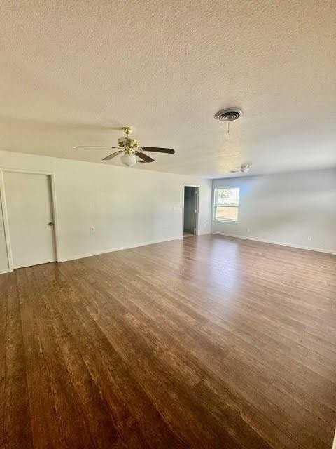 938 County Road 3341 - Photo 7 of 15