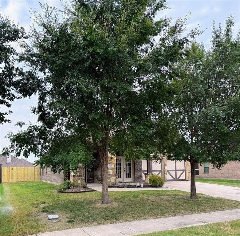 236 Archer Way - Photo 3 of 35
