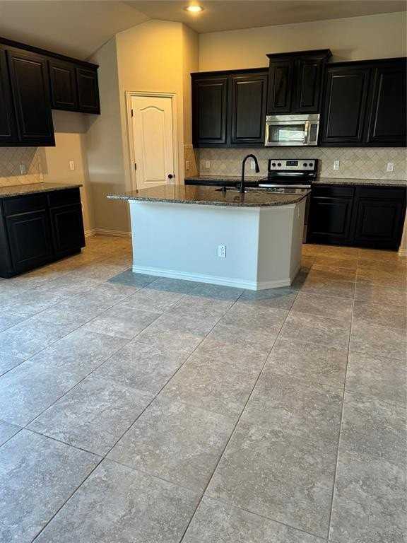 236 Archer Way - Photo 6 of 35