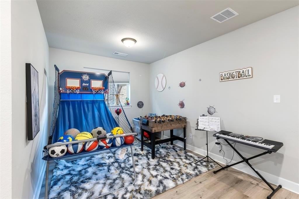 324 Moonvine Dr - Photo 2 of 13