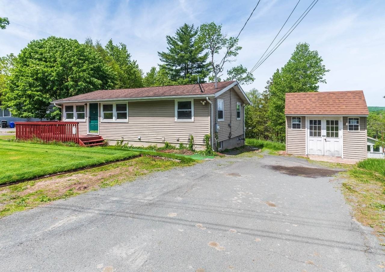9 Shirley Rd - Photo 2 of 39