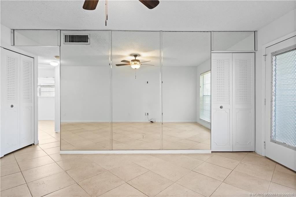 2118 Se Edler Dr #B - Photo 7 of 20