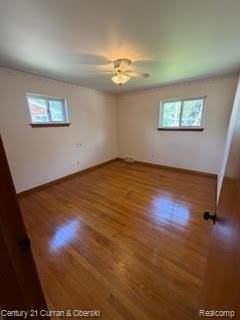5503 Cranbrook St - Photo 5 of 13