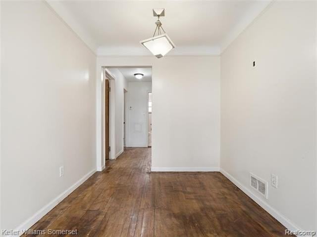20271 Grandville Ave - Photo 5 of 20