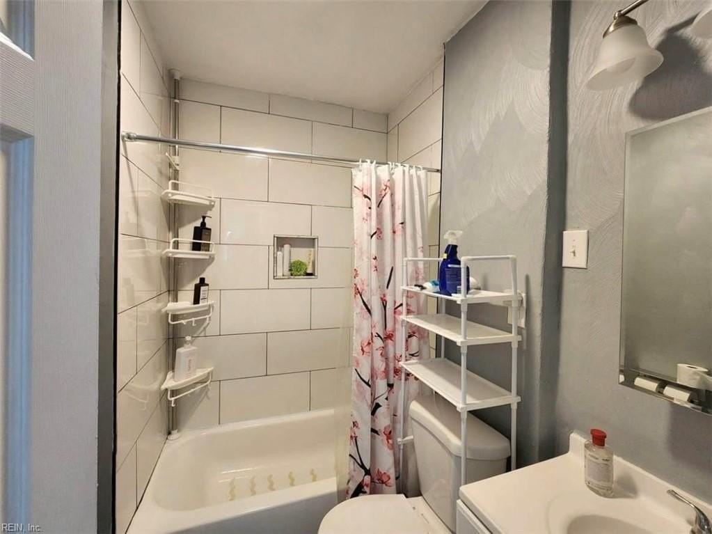 3605 Killam Ave - Photo 6 of 9