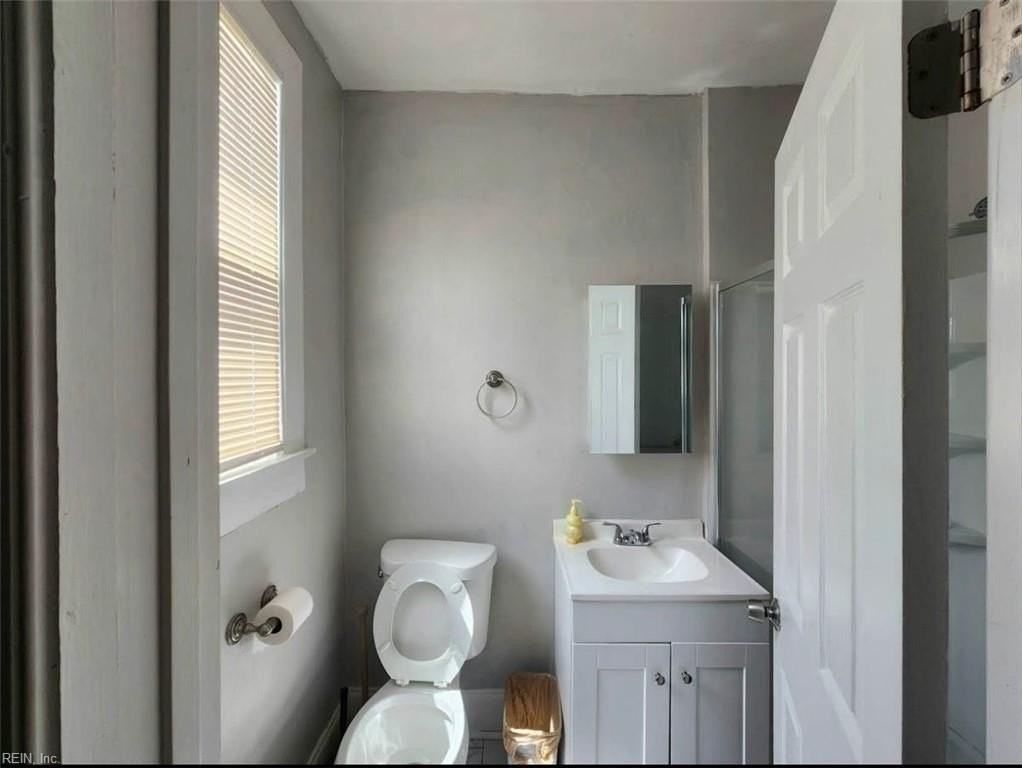 3605 Killam Ave - Photo 7 of 9