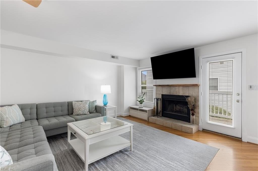 2904 Odin Pl - Photo 7 of 36