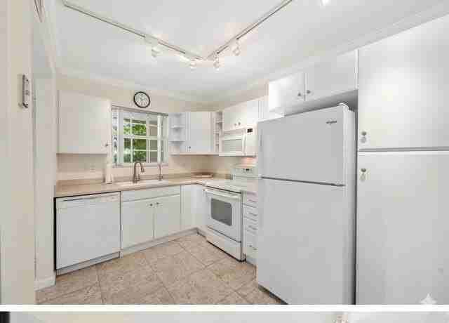 769 Jeffery St #2-103 - Photo 4 of 16
