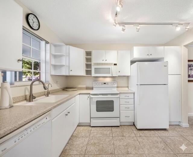 769 Jeffery St #2-103 - Photo 5 of 16