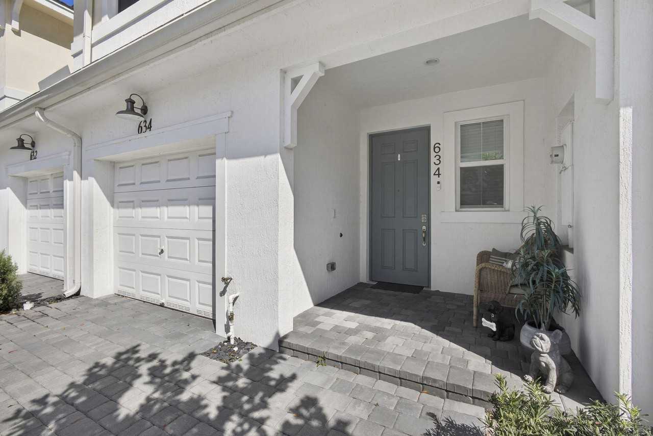 634 Parsons Way - Photo 5 of 50