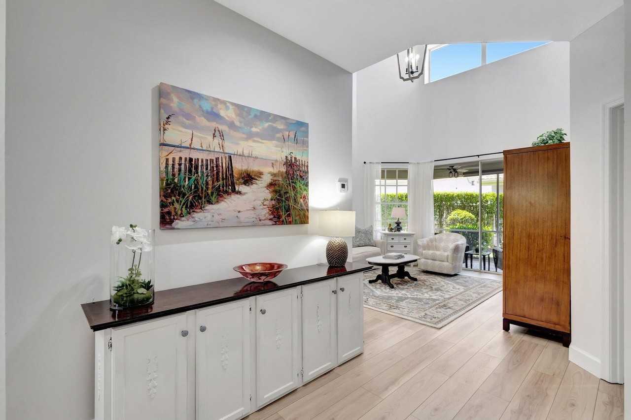 8316 Quail Meadow Way - Photo 4 of 30