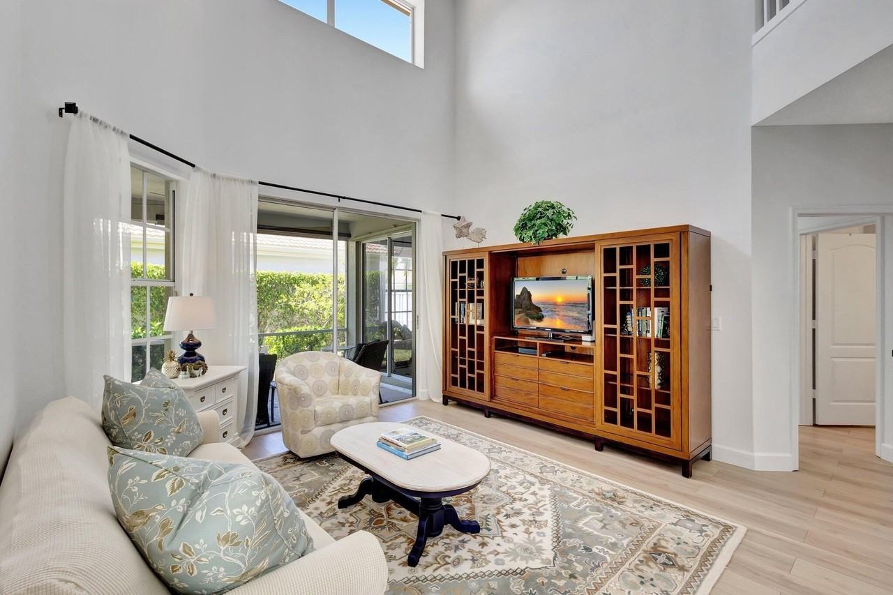 8316 Quail Meadow Way - Photo 6 of 30