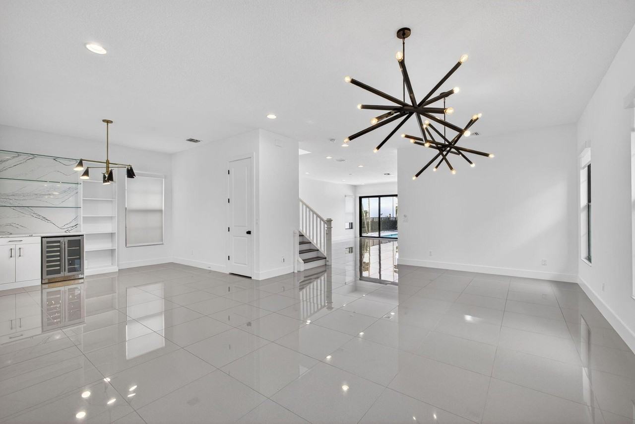 4025 Faraday Way - Photo 7 of 50