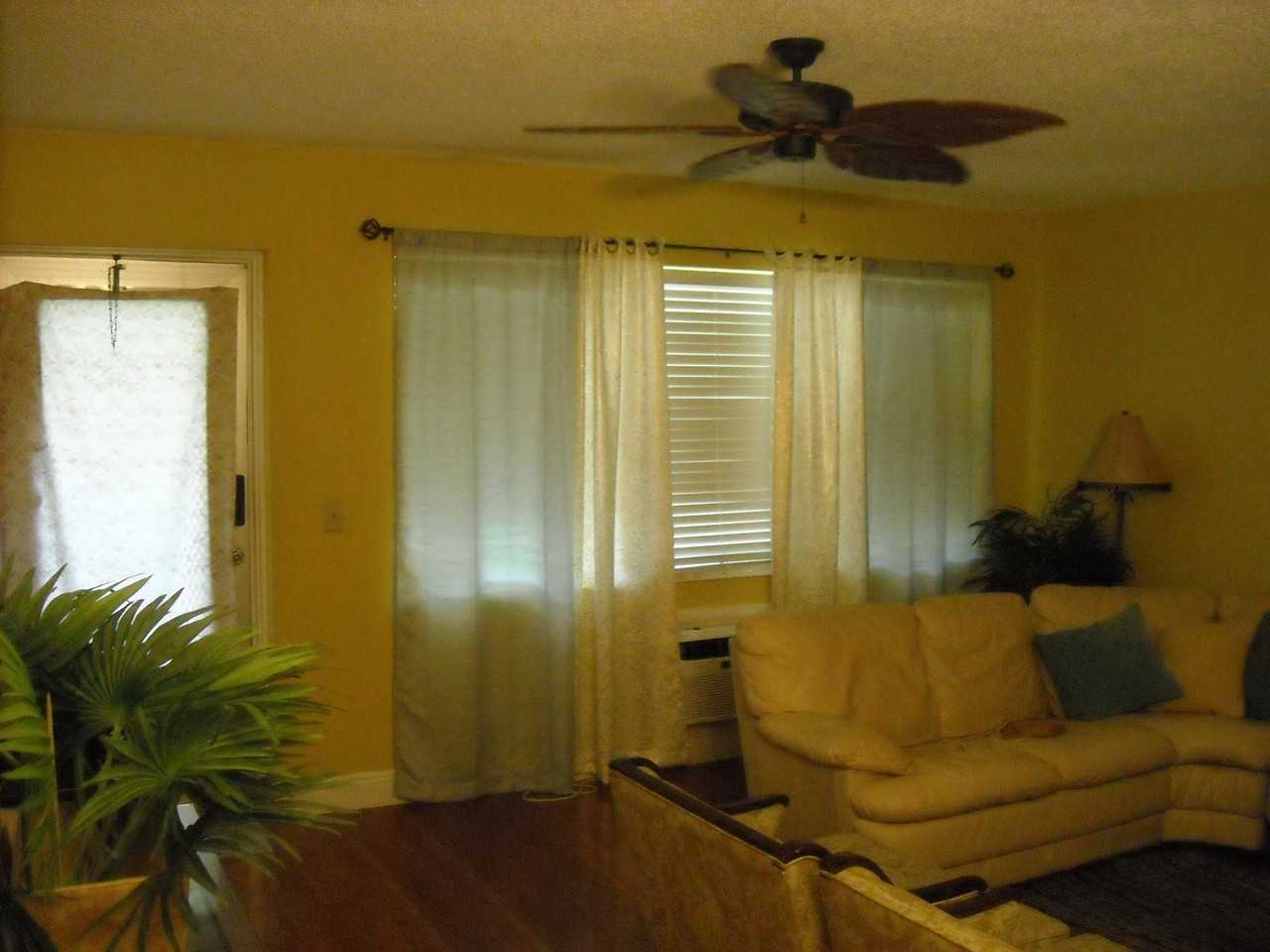 259 Sussex M - Photo 2 of 16